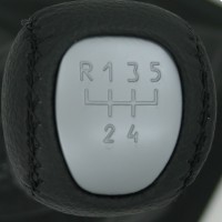 Ручка КПП c чехлом для ВАЗ 2110-12 (чёрная строчка)